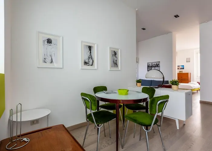 Loft Moderno In Dateo Apartment Milan